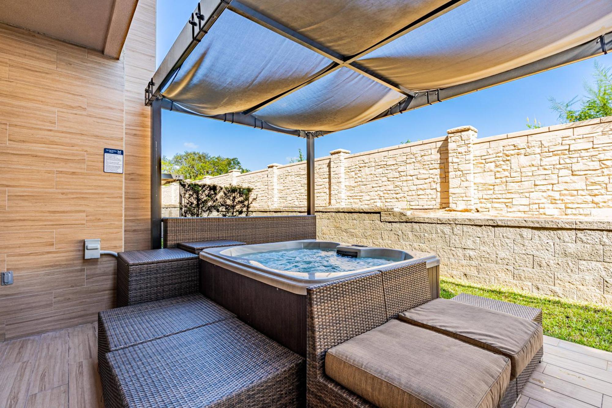 Private Hot Tub Bbq Grill At Magic Village Views Orlando Buitenkant foto